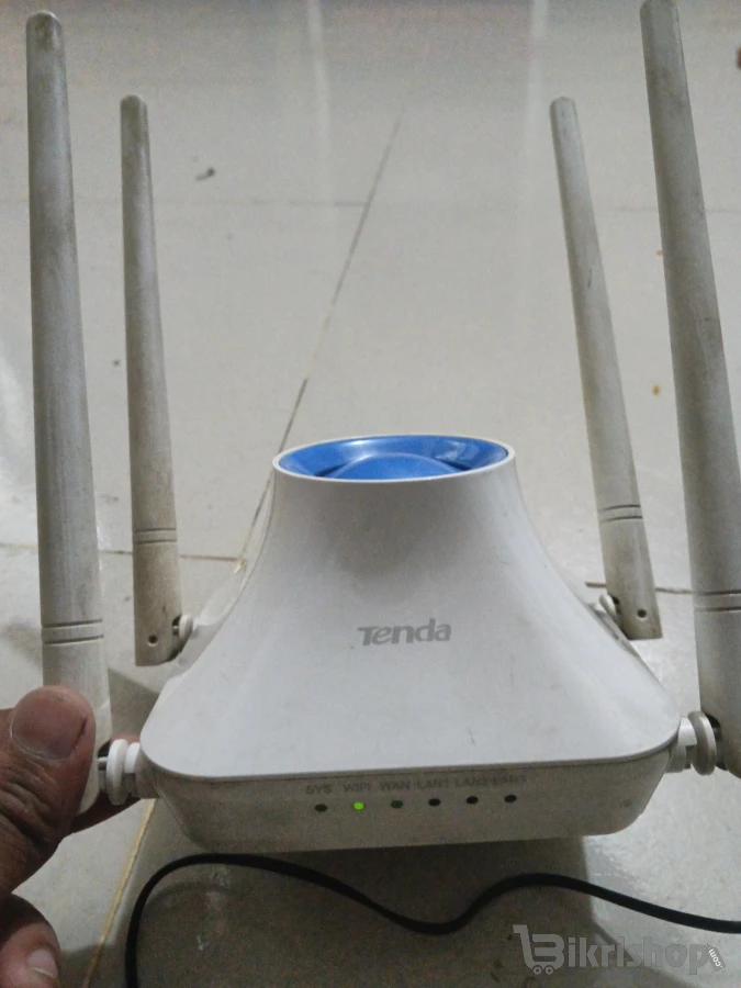 একটি রাউটার বিক্রি হবে photo 3