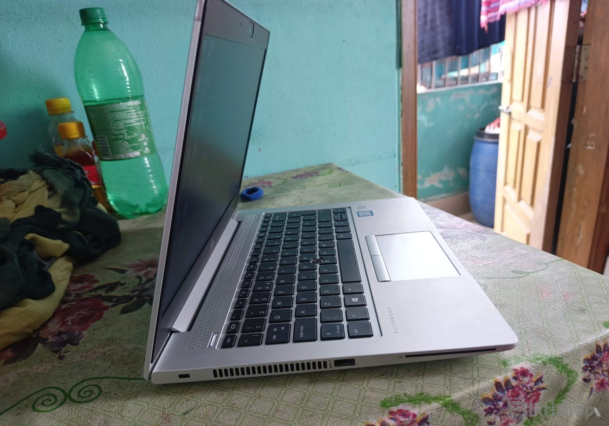 HP EliteBook 830 G6 photo 3