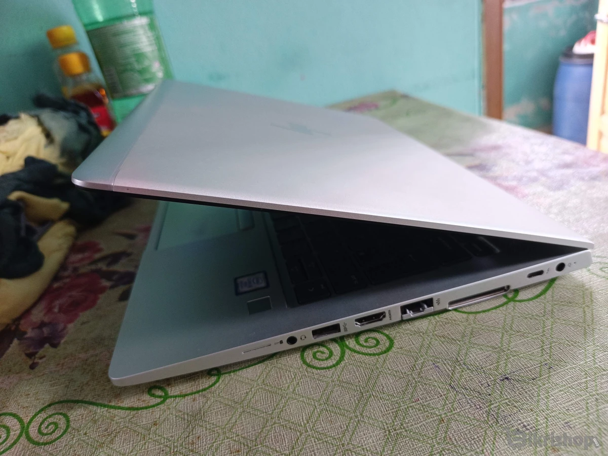 HP EliteBook 830 G6 photo 4