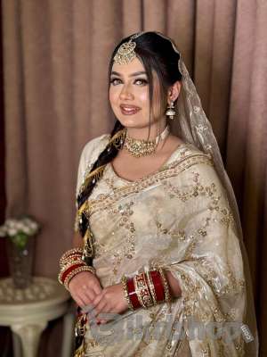 Indian Georgette Sharee with Blouse Piece photo 4