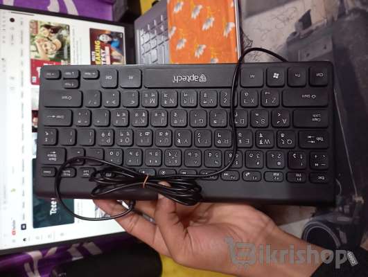 Keyboard photo 1
