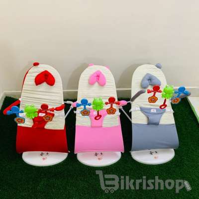 Automatic Musical Bouncer Chair photo 1