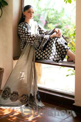 Premium Dubai silk Three Piece photo 3