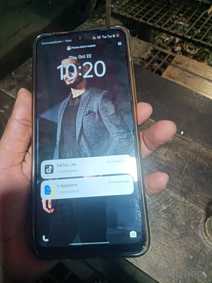 Vivo Y19 photo 1